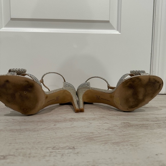 Crystal Bow Heels - Picture 3 of 7